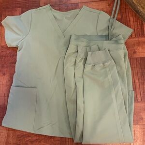 Heather Olive Mandala Jogger set